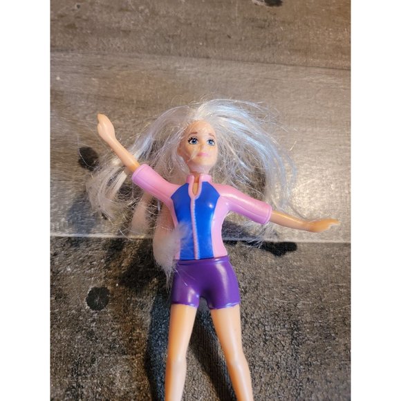 Barbie 2019 McDonald's toy figure surfer girl doll - Picture 2 of 4